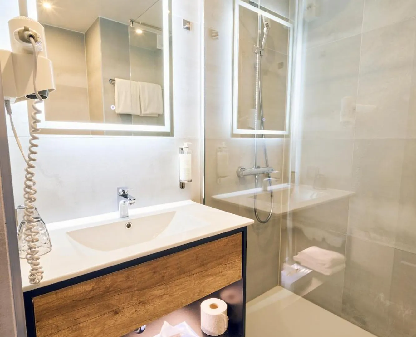 Arthotel Ana Im Olympiapark Múnich 4*,